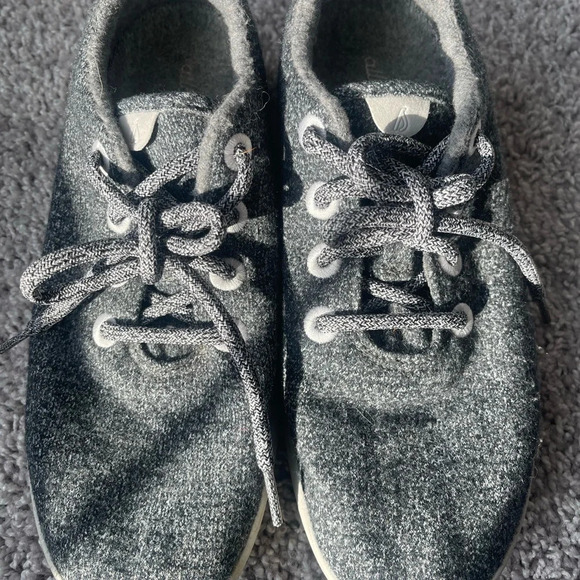 Allbirds | Women’s Wool Runners, Size 9 - Picture 2 of 7